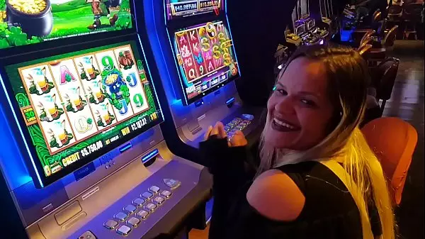 Le Di Coño A Extraño Después De Ganar En El Casino De Las Vegas! Butt Paty, El Toro De Oro